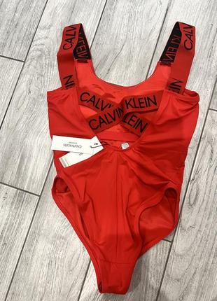 Купальник calvin klein оригинал4 фото