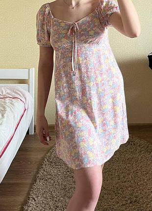 Свободное платье в мелкий принт primark