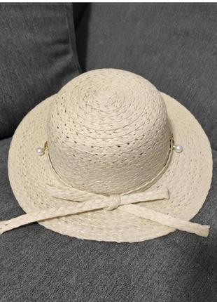 Молочная шляпа канотье с жемчужинами панамка шляпка4 фото