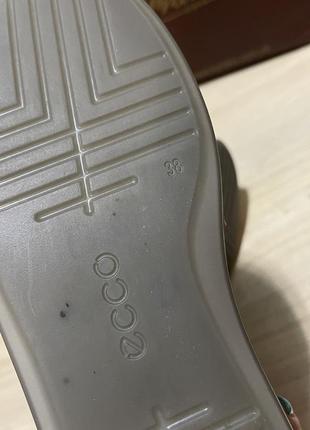 Ботинки боти ecco шкіра лак оригінал 🔥🔥 р.38( 24,5-25 см )