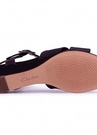 Шкіряні босоніжки clarks sense strap black4 фото