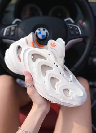 Кроссовки женские adidas adifom quake white orange