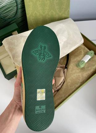 Женские серые кроссовки в стиле гуччи гучи gucci screener gg с текстильными зелеными вставками7 фото