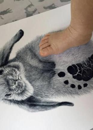 Детские отпечатки ручки и ножки. чернильная планшетка