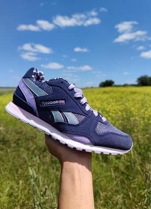 Нові кросівки reebok classic