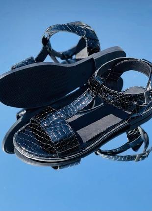Босоніжки натур шкіра рептилія чорні 36-44р всі кольори