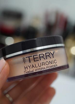 Рассыпчатая пудра by terry hyaluronic tinted hydra-powder оттенок 2n apricot light