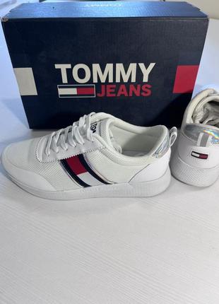 Нові кросівки tommy jeans оригінал5 фото