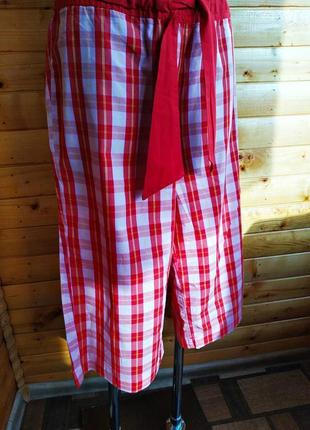 Комфортный низ от пижамы голландского бренда hunkemöller в красную клетку.2 фото