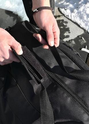 Дорожня сумка чорна nike чорне лого9 фото