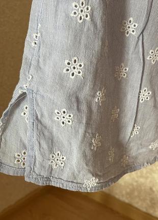 Легкая коттоновая блузка в нежно голубом3 фото