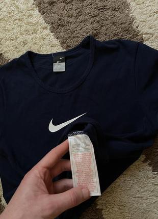 Жіноча спортивна повсякденна шикарна футболка nike vintage dri fit4 фото