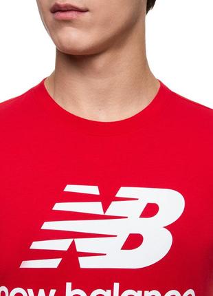 Футболка new balance мужская essentials slacked logo mt01575rep
оригинал3 фото