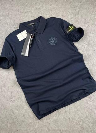 Мужская темно-синяя футболка поло stone island с вышитым логотипом темно-синя чоловіча поло футболка з вишитим лого stone island1 фото