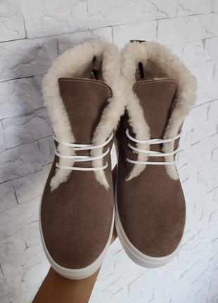 Зимние замшевые ботинки2 фото