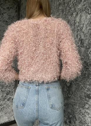 Женский укороченный пушистый свитер розового цвета, кофта с бахромой3 фото