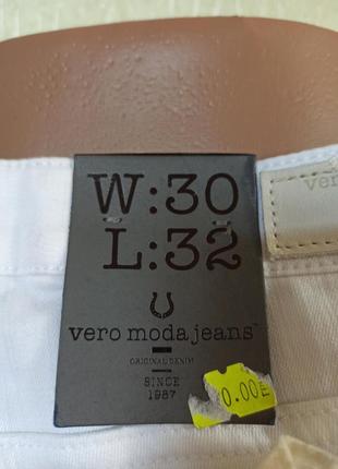 Vero moda джинсы белые женские8 фото