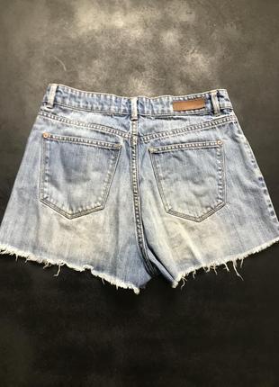 Джинсовые шорты