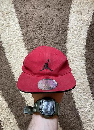 Підліткова або жіноча кепка капелюх nike air jordan