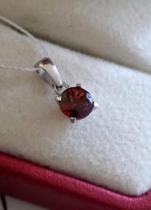 Срібна підвіска з натуральним гранатом 0.595ct9 фото