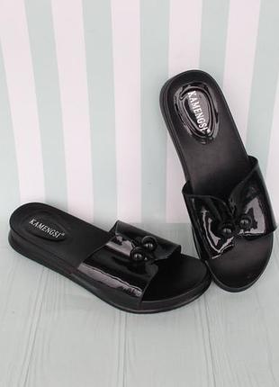 Черные шлепанцы, босоножки 38 размера