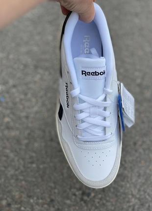 Белые мужские кроссовки reebok royal techque

42 размер8 фото