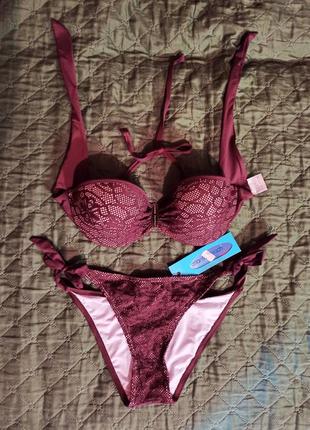 Купальник розмір 36