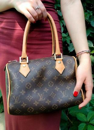 Louis vuitton speedy, paris