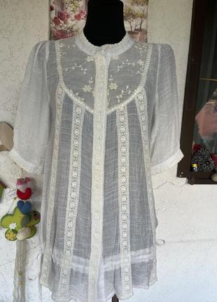 Ніжна блуза,колір айворі