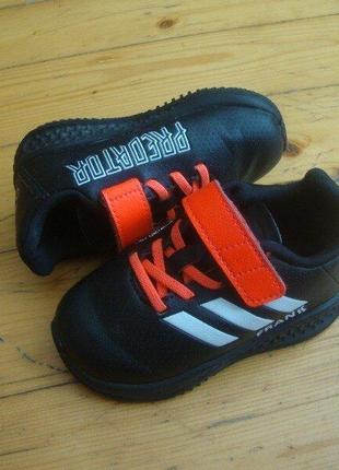 Кроссовки adidas predator оригинал 21-22 размер