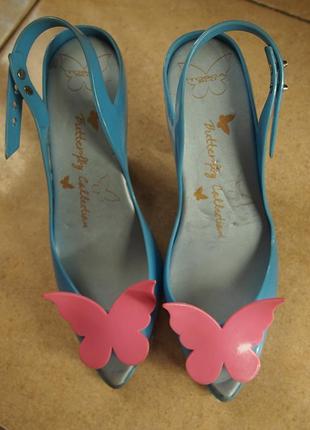 Босоножки мыльницы tosca blu 40 butterfly 26 см широкая стопа как melissa