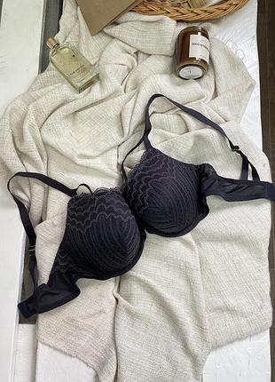 Бюстгалтер з портупеями