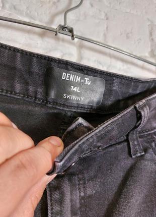 Фирменные стрейчевые джинсы4 фото