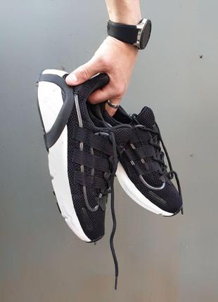 Кроссовки adidas lxcon •black white•10 фото