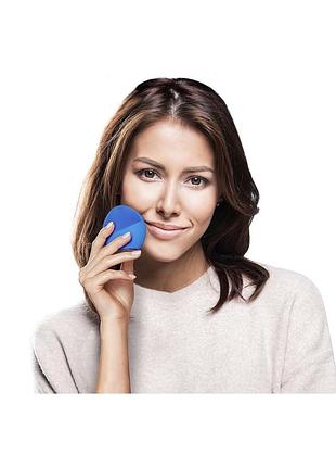 Звуковая очищающая щетка для кожи любого типа - foreo - luna mini 24 фото