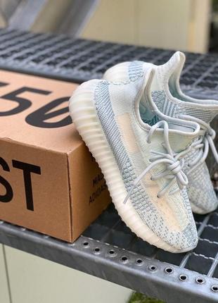 Жіночі кросівки adidas yeezy 350 адідас із