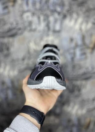 Мужские кроссовки  adidas ozweego plus black white5 фото