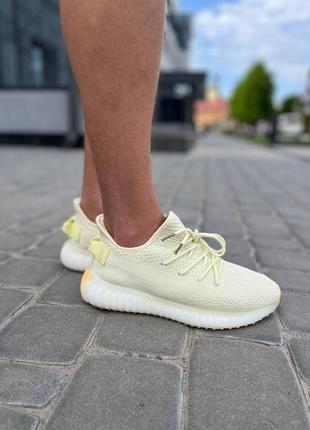 Мужские и женские кроссовки  adidas yeezy boost 350 v2, butter1 фото