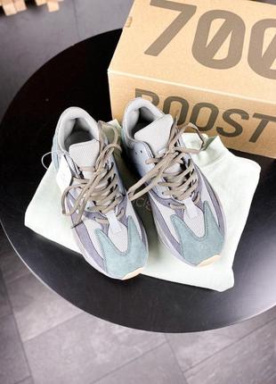 Женские кроссовки  adidas yeezy boost 700 teal blue4 фото