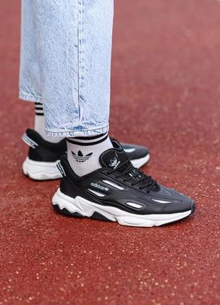 Кросівки чоловічі   adidas ozweego celox black/white 42