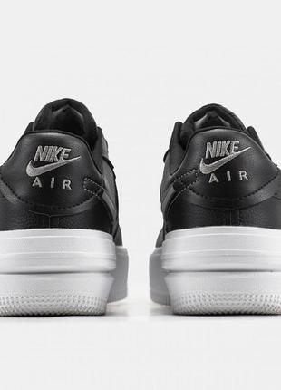 Мужские кроссовки  nike air force 1 plt.af.orm black white6 фото