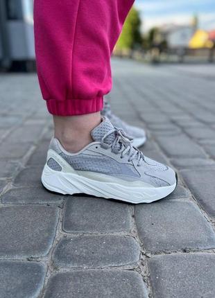 Мужские и женские кроссовки  adidas yeezy boost 700 v2 static6 фото