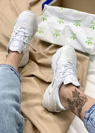 Мужские и женские кроссовки  adidas ozweego white2 фото