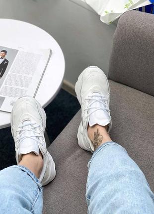 Мужские и женские кроссовки  adidas ozweego white10 фото
