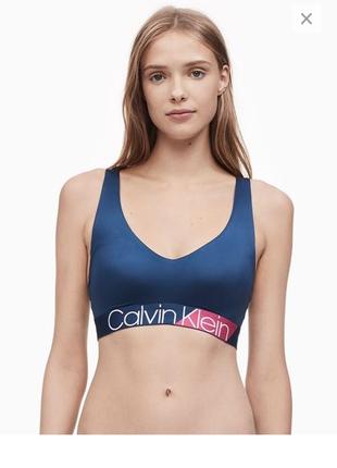 Новый бюст топ calvin klein