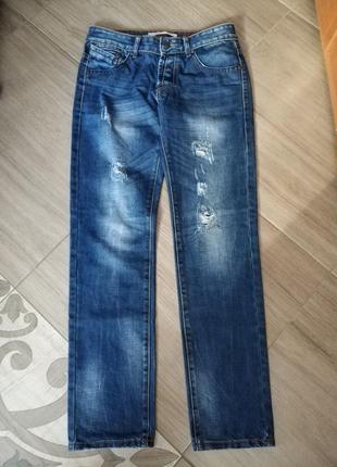 Джинсы