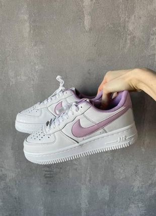 Женские кроссовки  T-Shirt nike air force 1 low white violet