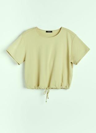 Reserved новая! блуза/топ фисташкового цвета , стильный и модный дизайн4 фото
