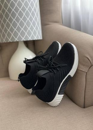 Чорні кросівки з взуттєвого текстилю на шнурівках6 фото