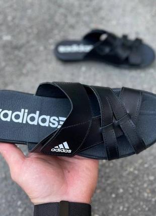 Летние кожаные шлёпанцы тапочки adidas чорні літні шльопанці adidas адідас